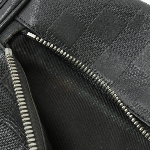 Louis Vuitton District Leather Shoulder Bag