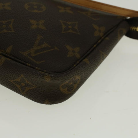 Louis Vuitton Pochette Accessoire Canvas Clutch