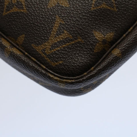 Louis Vuitton Pochette Accessoire Canvas Clutch